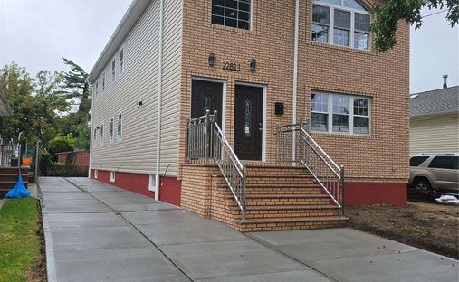 House in New York, New York, United States 1
