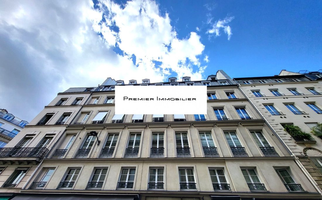 Apartment in Elysées-Madeleine, Paris 8e Arrondissement, Paris 1 - 18990682