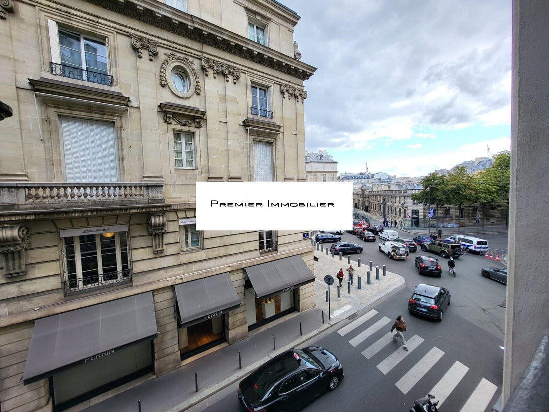 Apartment in Elysées-Madeleine, Paris 8e Arrondissement, Paris 4 - 18990682