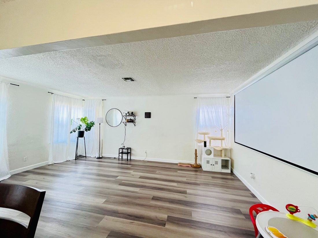 House in Compton, California, United States 2 - 18987072