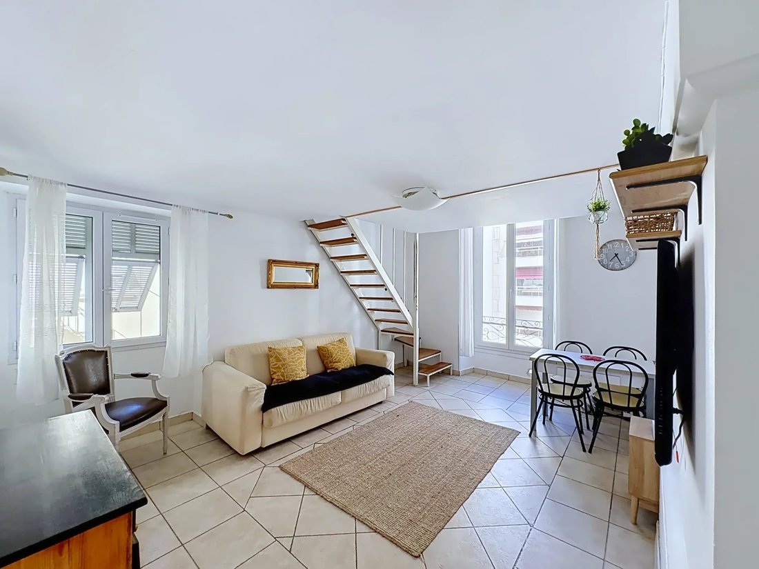 Apartment in Nice, Provence-Alpes-Côte d'Azur, France 1 - 18989752