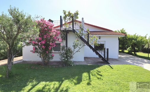 Chalet in Fuente el Saz de Jarama, Comunidad de Madrid, Spain 1