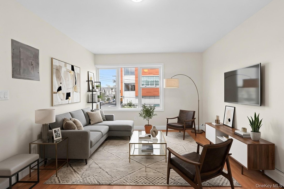 House in New York, New York, United States 1 - 18988159