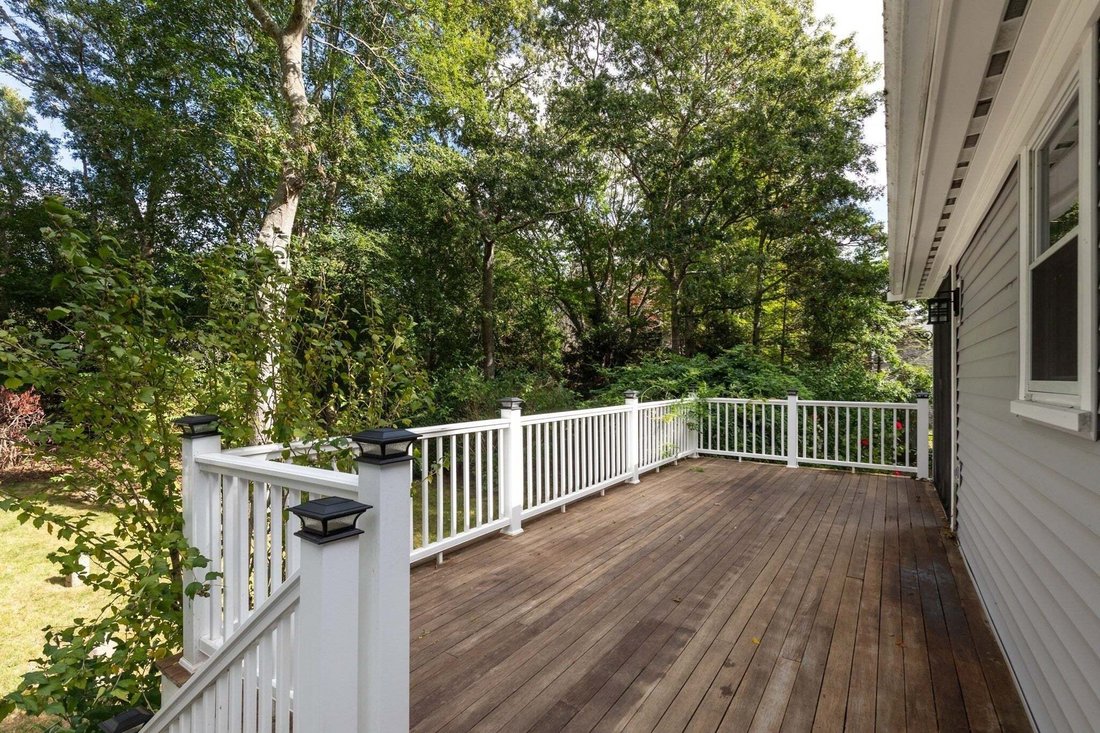 House in Bourne, Massachusetts, United States 2 - 18987106