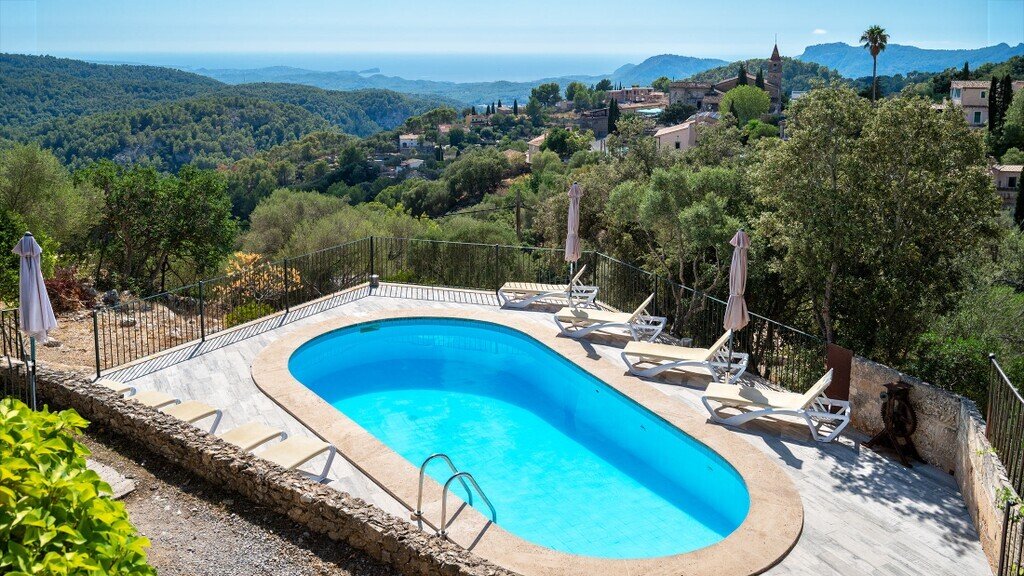 Villa in Puigpunyent, Balearic Islands, Spain 1 - 18989407