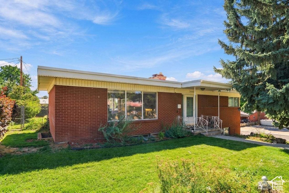 Casa a Holladay, Utah, Stati Uniti 2 - 18934090