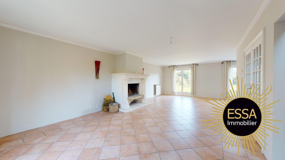 House in Chavenay, Ile-de-France, France 2 - 18990579