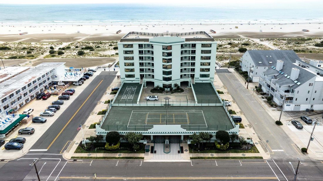 Condo in Wildwood, New Jersey, United States 3 - 18987797