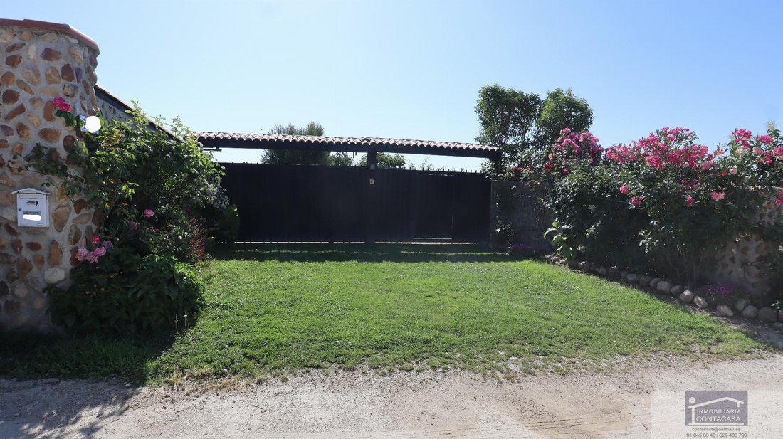 Chalet in Fuente el Saz de Jarama, Comunidad de Madrid, Spain 5 - 18987921
