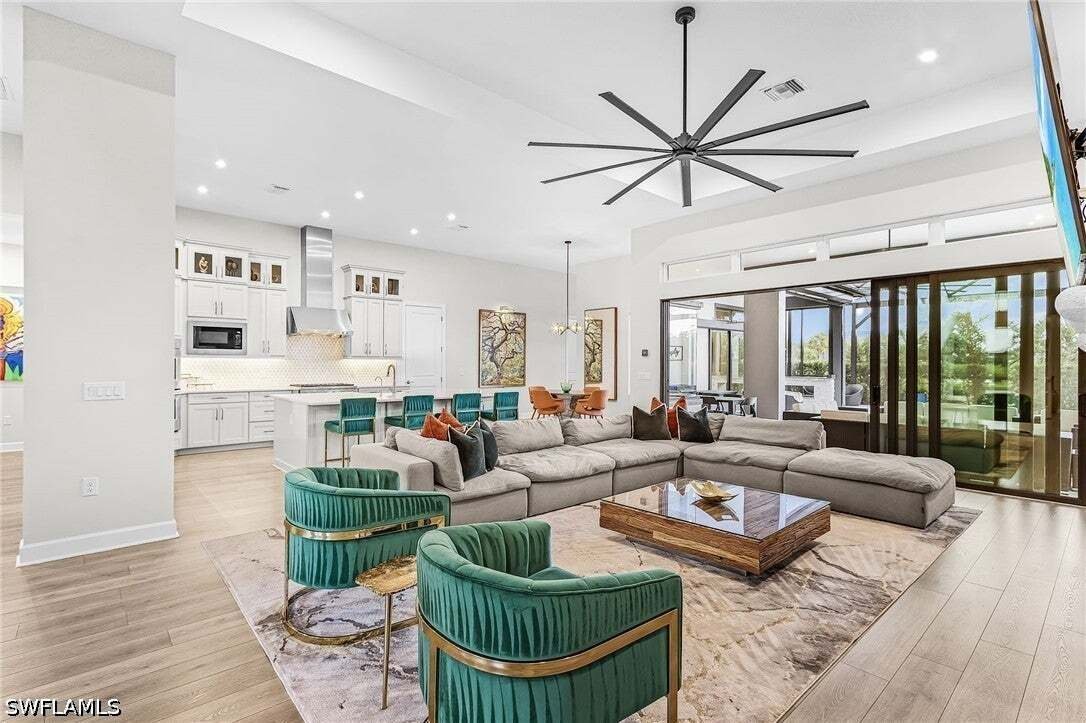 House in Naples, Florida, United States 4 - 18987071