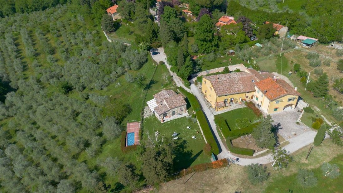 House in Fiesole, Tuscany, Italy 1 - 18987861