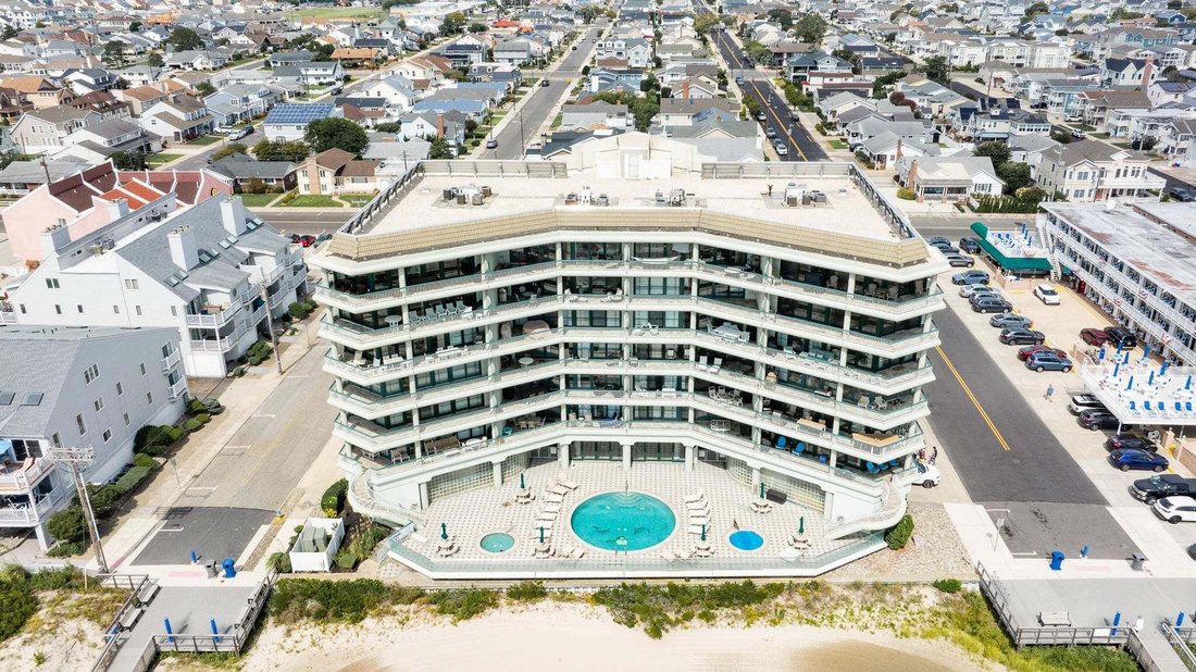 Condo in Wildwood, New Jersey, United States 1 - 18987797