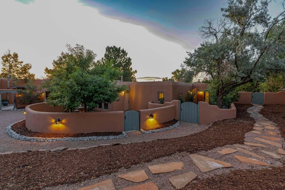 House in Santa Fe, New Mexico, United States 4 - 18987598