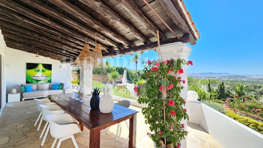 Villa in Jesus, Santa Eularia des Riu, Balearic Islands 1 - 18987944