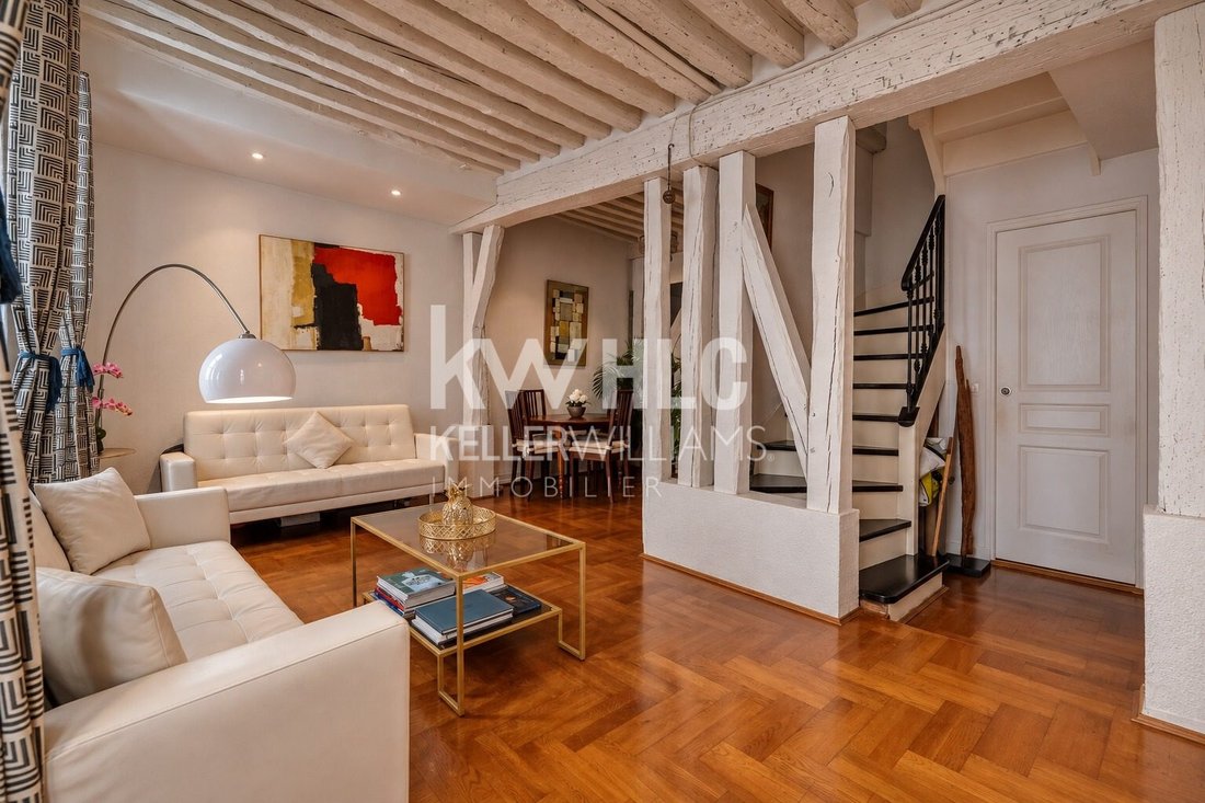 Apartment in Montorgueil-Saint Denis, Paris 2e Arrondissement, Paris 4 - 18990601