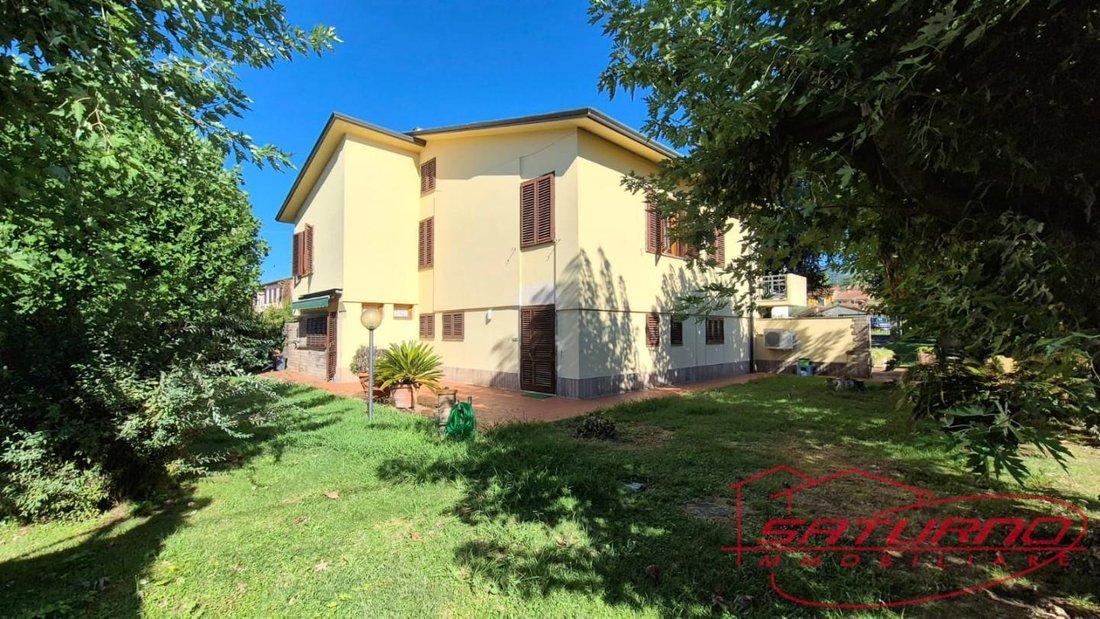 Villa in Capannori, Tuscany, Italy 5 - 18988583