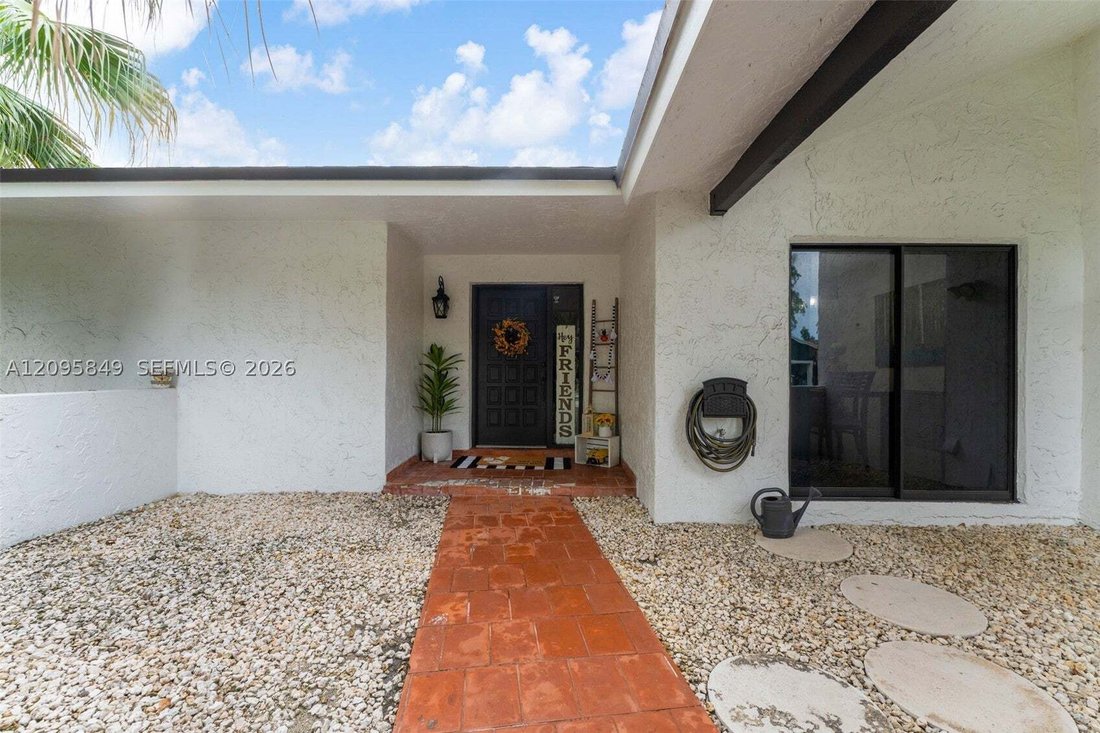 House in West Miami, Florida, United States 4 - 18988305