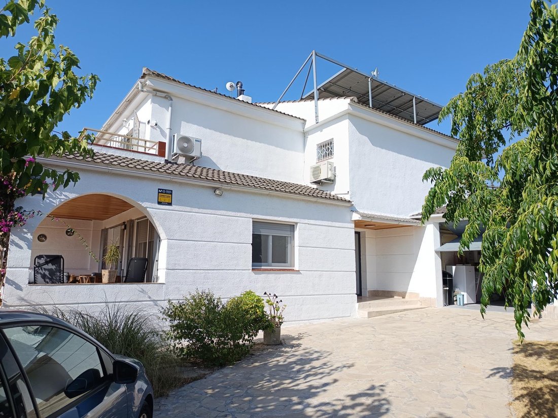 House in les Tres Cales, l'Ametlla de Mar, Spain 2 - 18988232