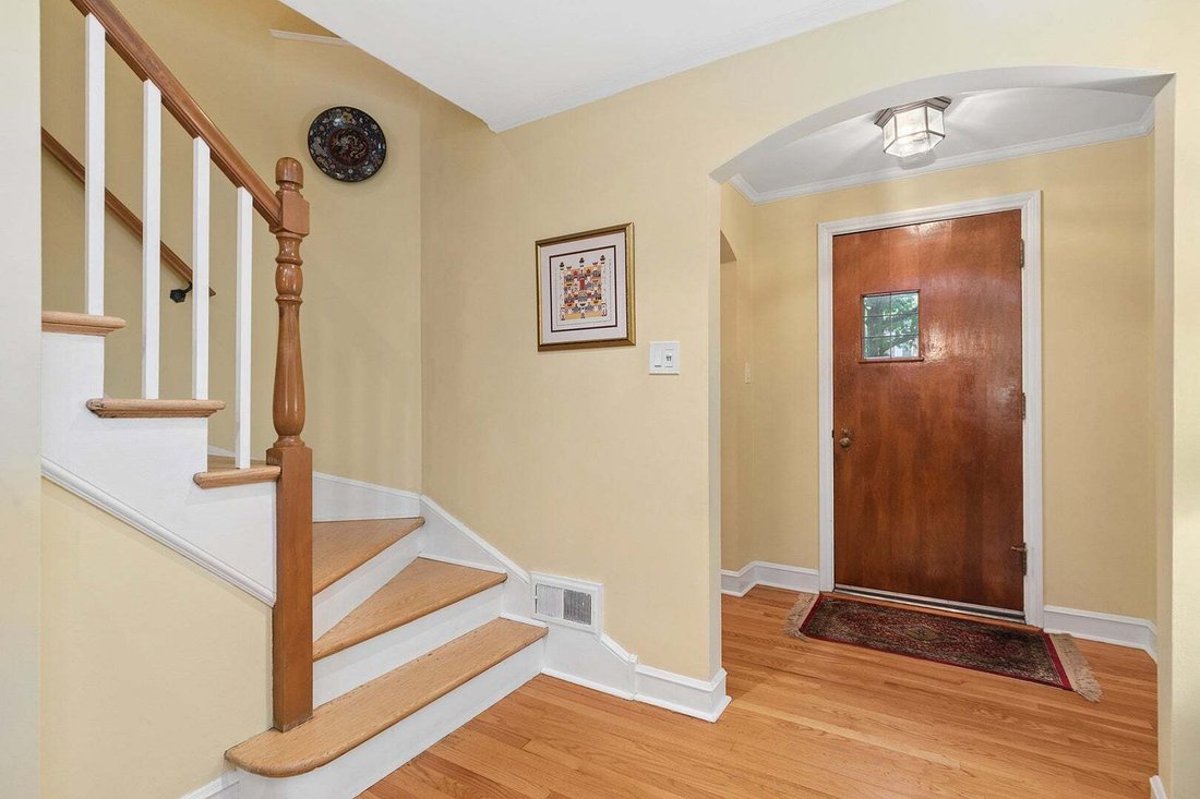 House in Flossmoor, Illinois, United States 4 - 18988223
