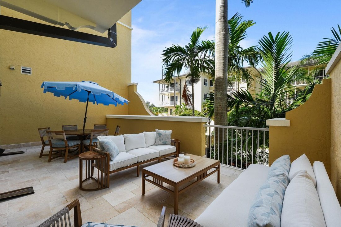 Condo in West Palm Beach, Florida, United States 3 - 18987470