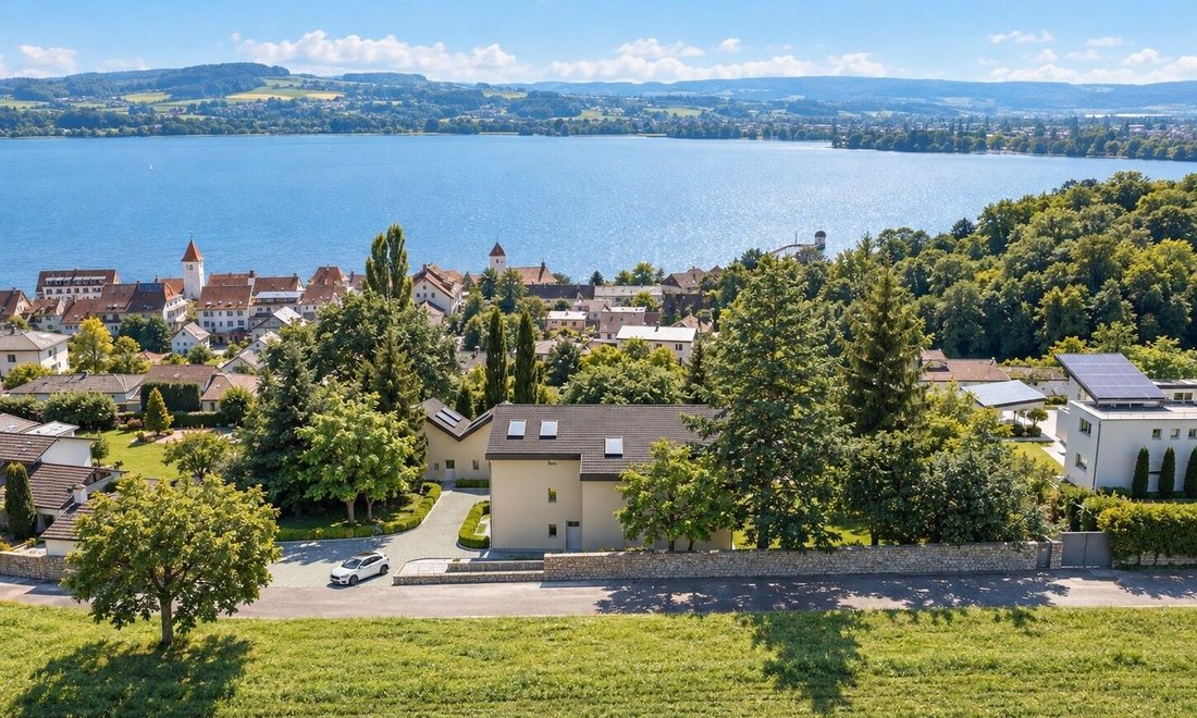 Apartment in Grandson, Vaud, Switzerland 2 - 18987784