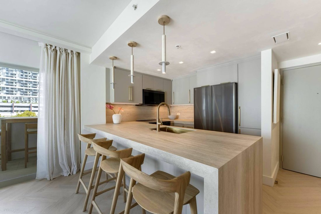 Condo in Miami, Florida, United States 4 - 18968059