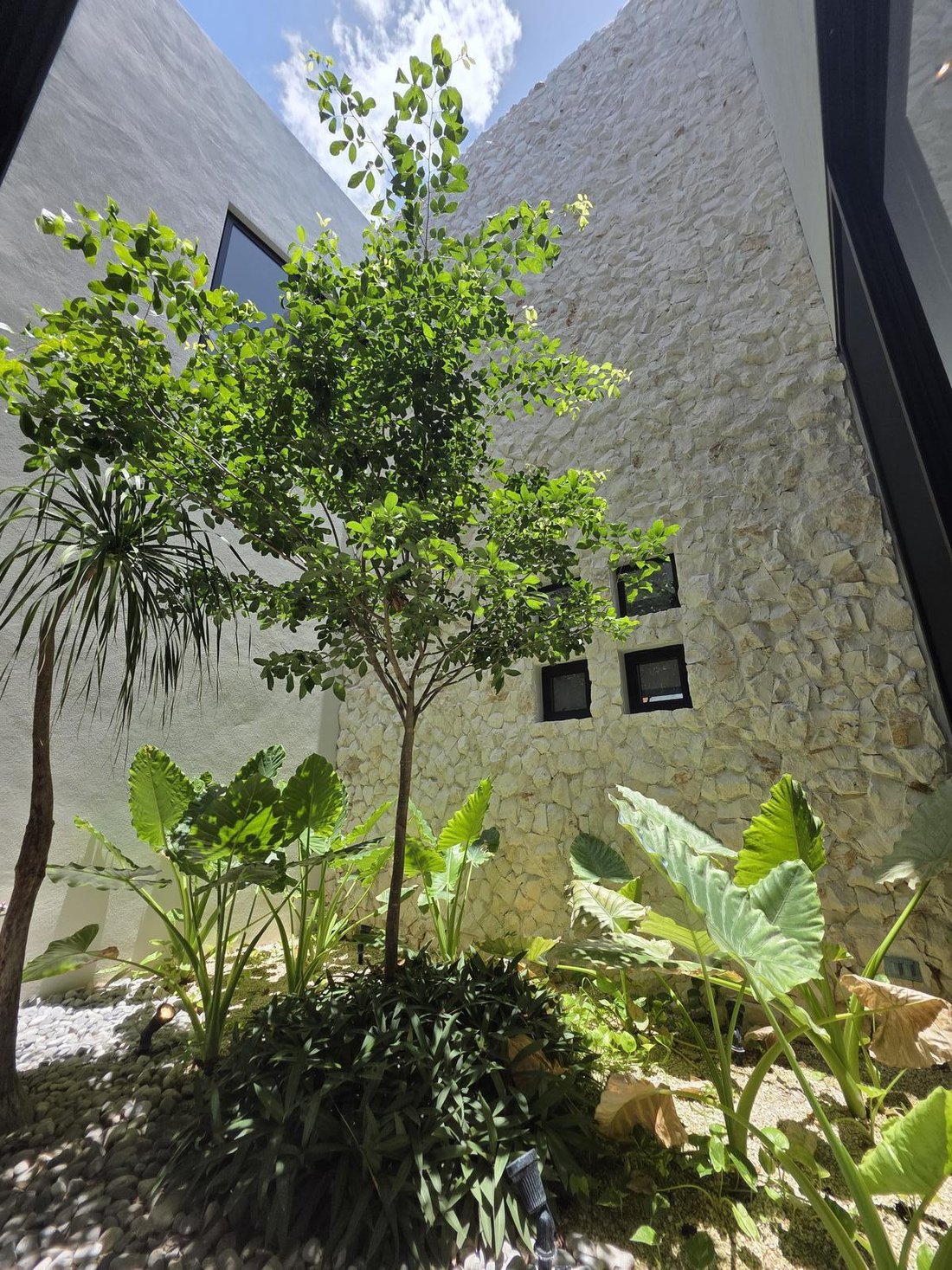 House in Yucatán Country Club, Yucatan, Mexico 5 - 18987398