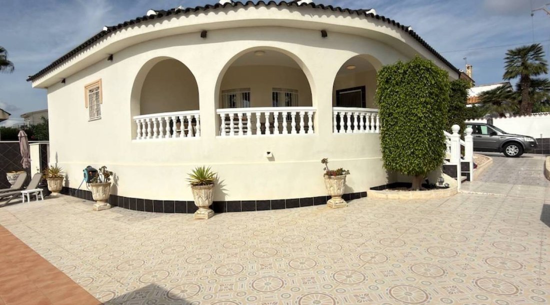 Villa in Ciudad Quesada, Rojales, Valencian Community 1 - 18989530