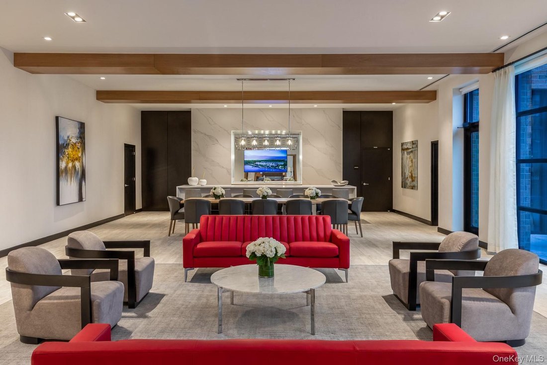 Condo in Glen Cove, New York, United States 2 - 18989334