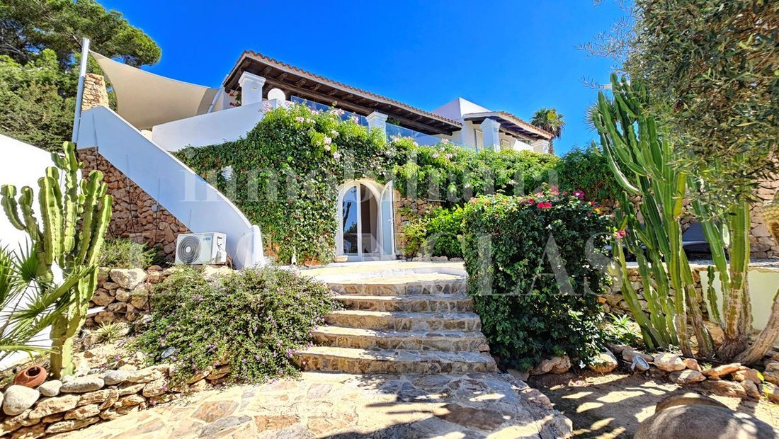 Villa in Jesus, Santa Eularia des Riu, Balearic Islands 2 - 18987944