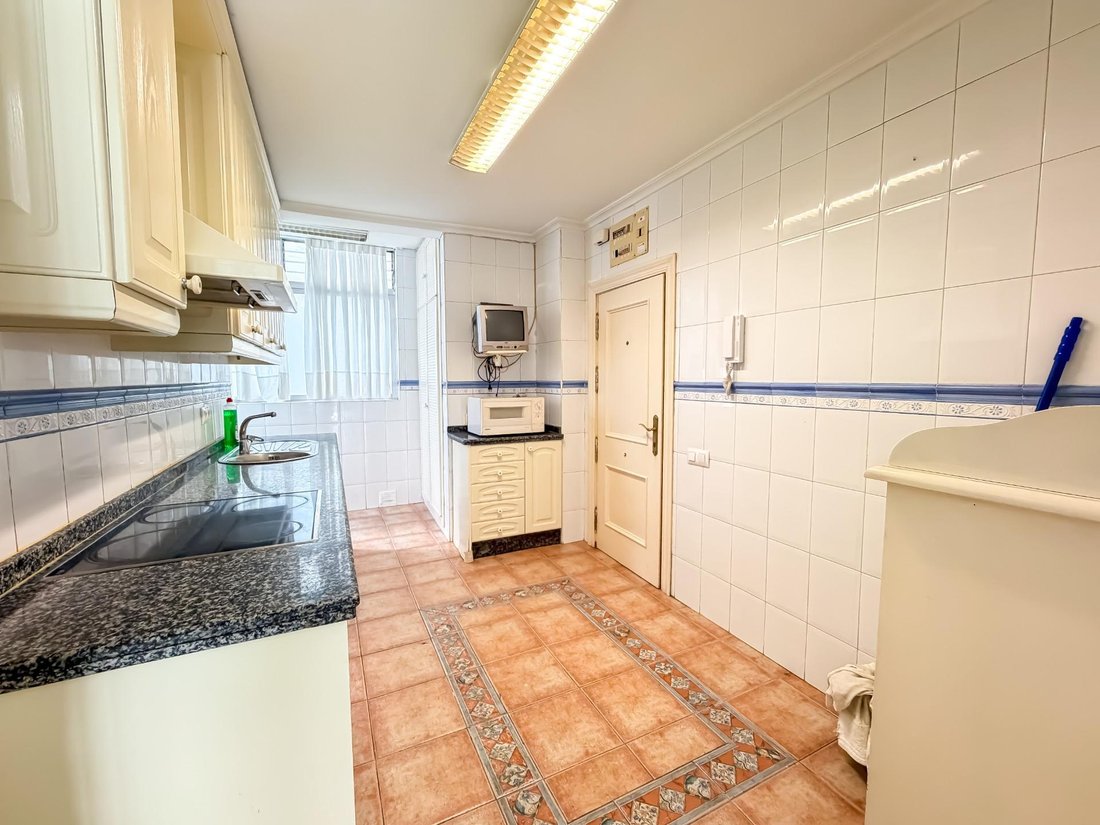 Apartment in Nervion, Seville, Spain 4 - 18988035
