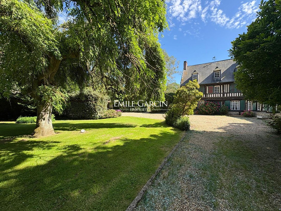 Villa in Secteur Sauvegarde, Honfleur, France 1 - 18989832