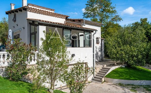 House in Saint-Zacharie, Provence-Alpes-Côte d'Azur, France 1
