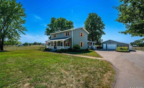 House in Lebanon, Missouri, United States 1