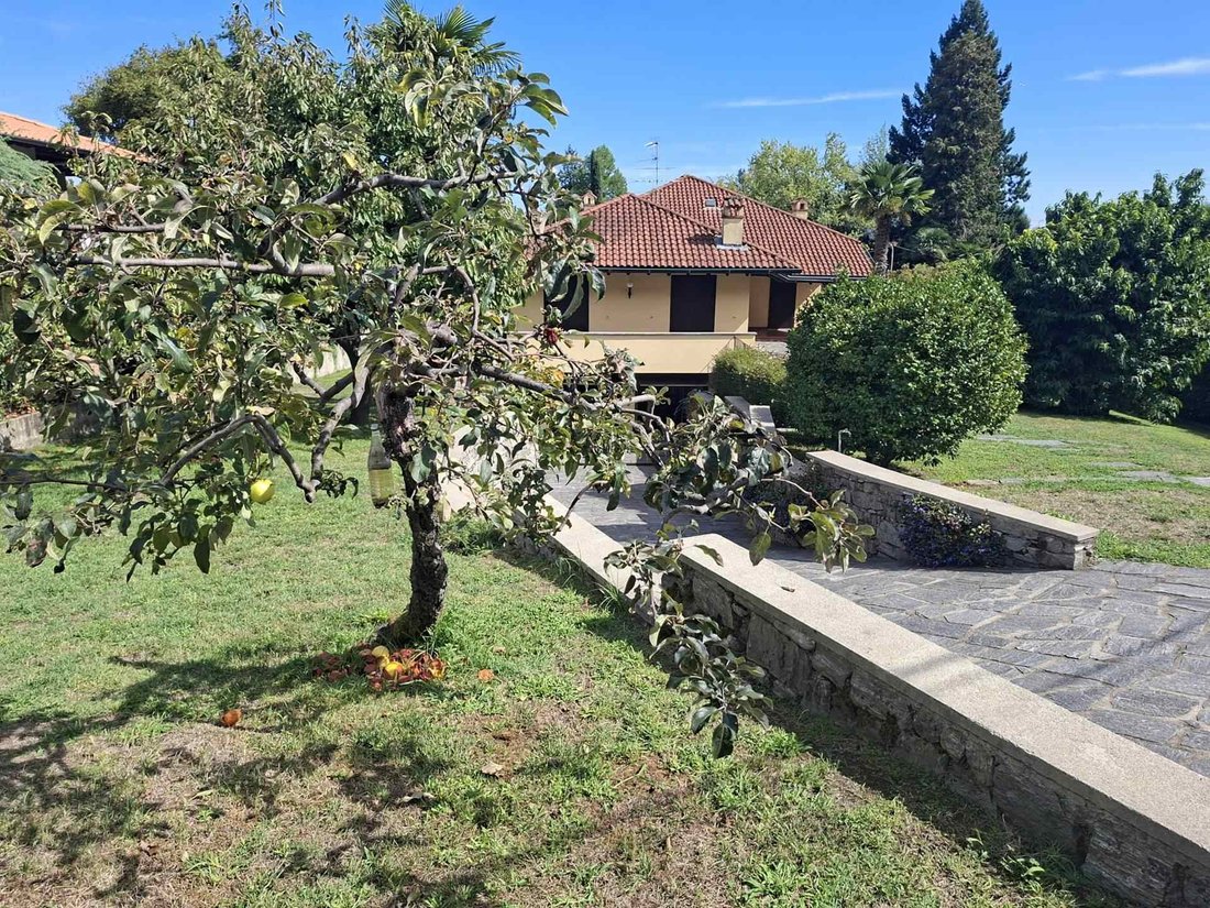 Villa in Meina, Piemont, Italien 5 - 18757271