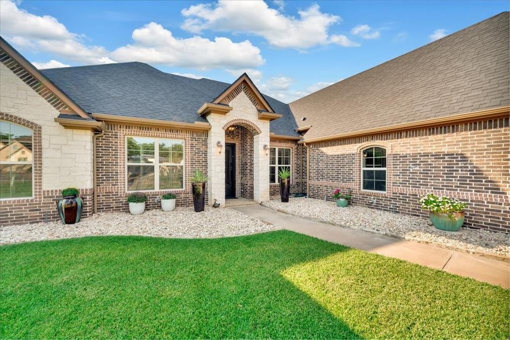 House in Granbury, Texas, United States 4 - 18988628