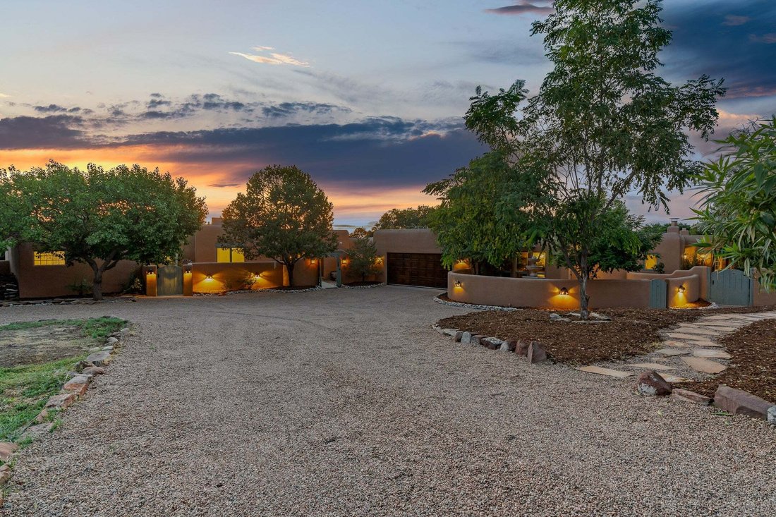 House in Santa Fe, New Mexico, United States 3 - 18987598