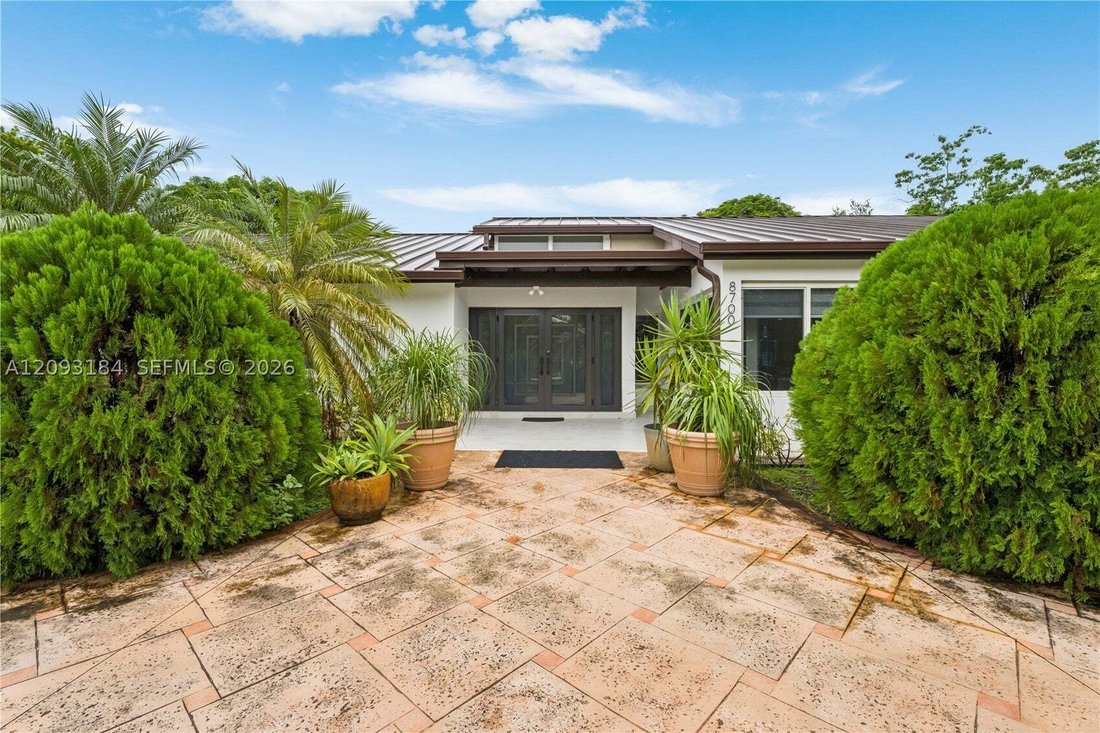 House in Miami, Florida, United States 5 - 18988313