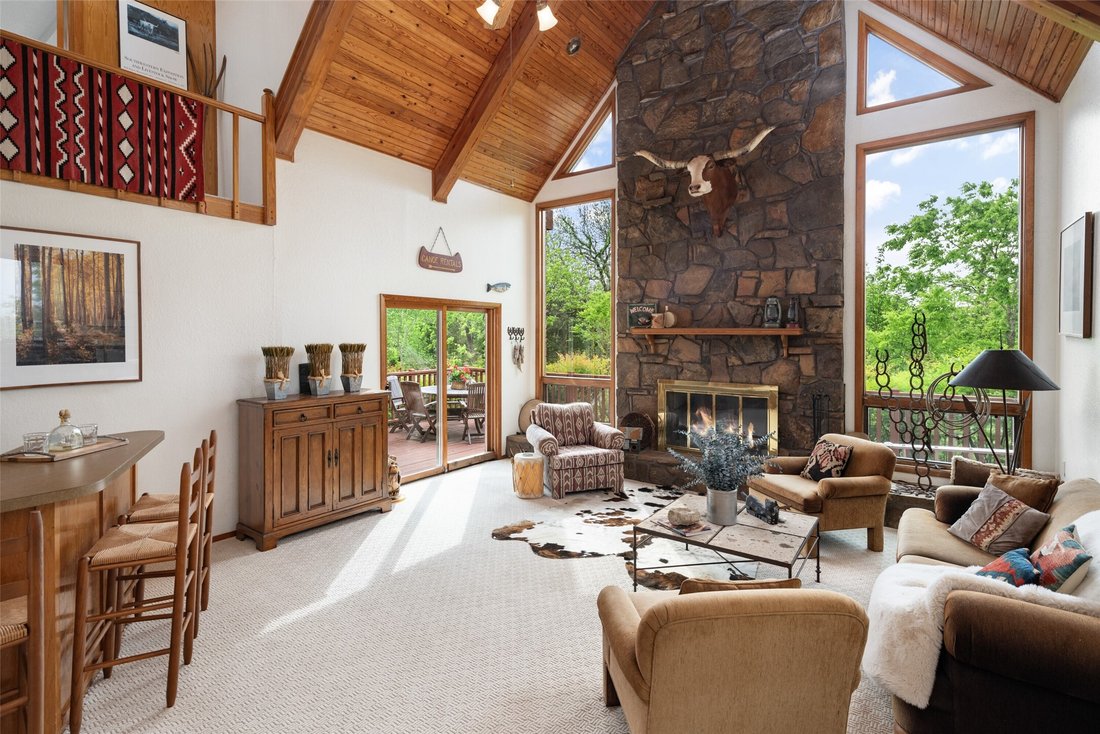 Farm Ranch in Van Alstyne, Texas, United States 3 - 18988879