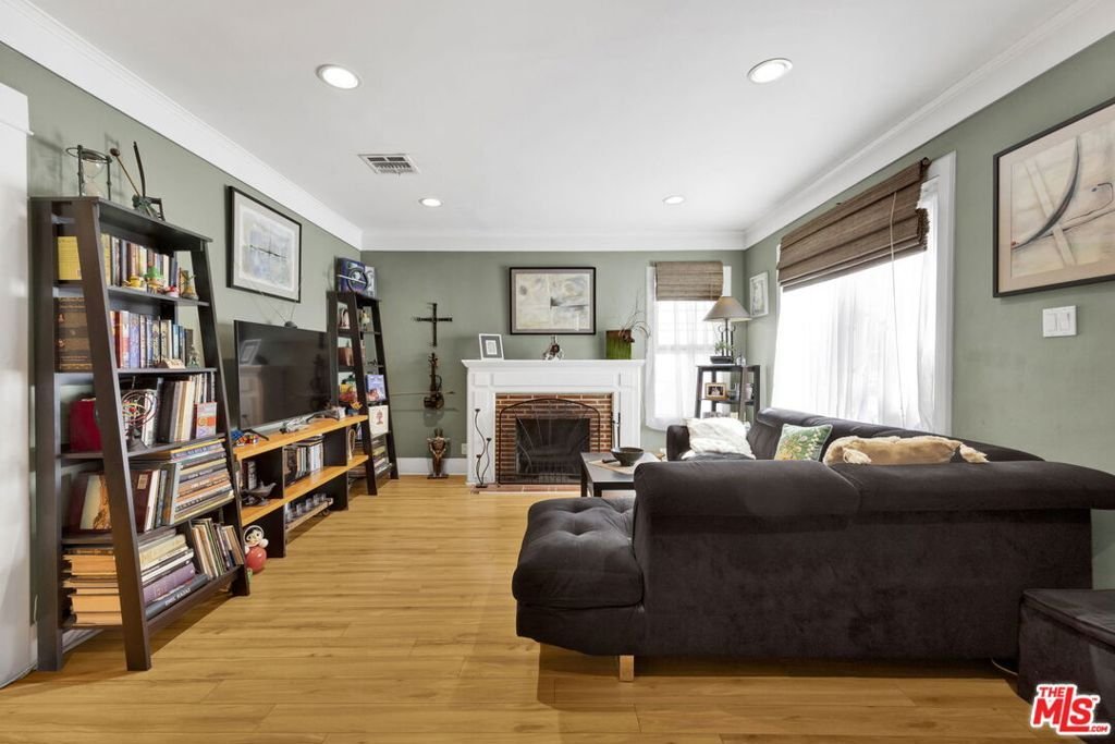 House in Glendale, California, United States 5 - 18988080