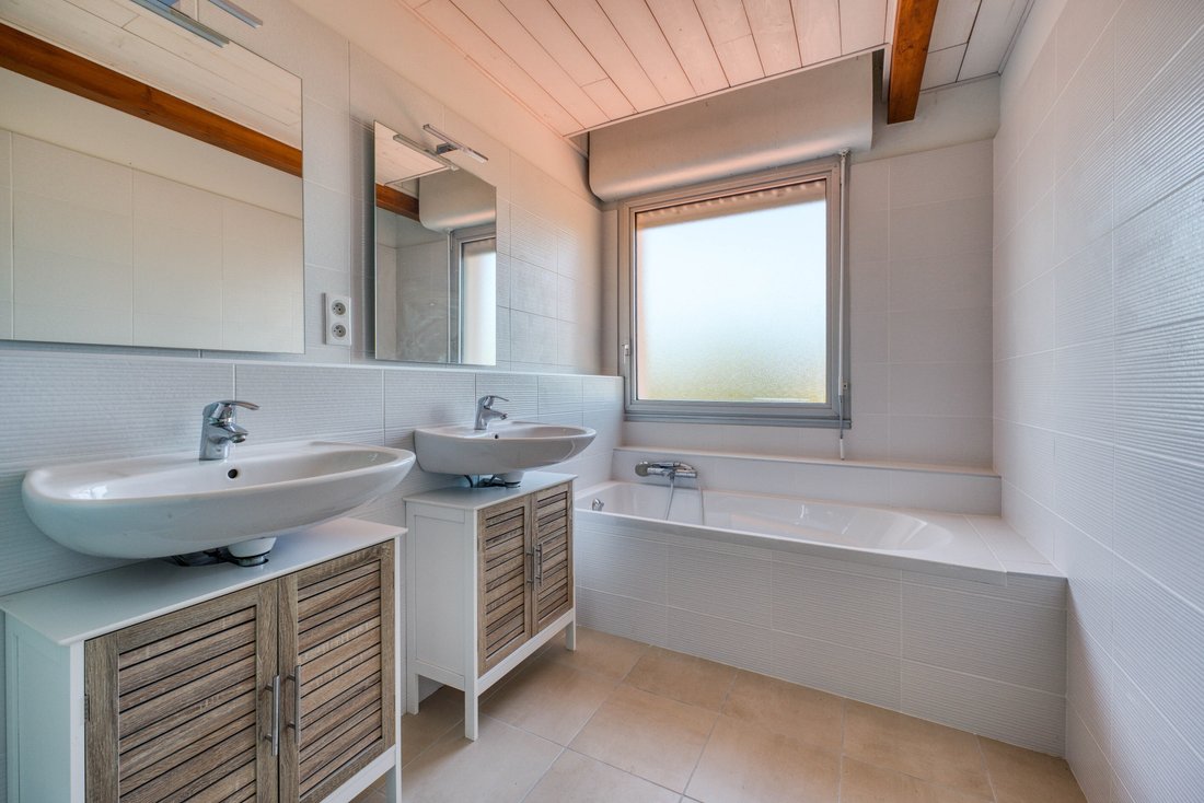 House in Saint-Palais-sur-Mer, Nouvelle-Aquitaine, France 2 - 18987458