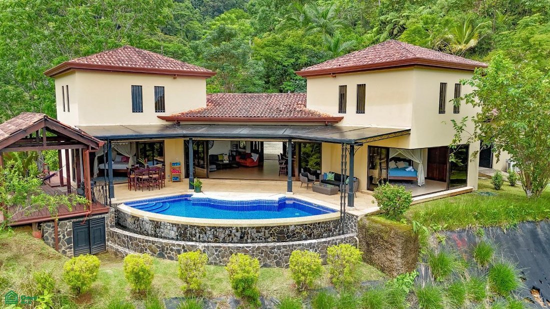 House in Tres Rios, Puntarenas Province, Costa Rica 2 - 17991244