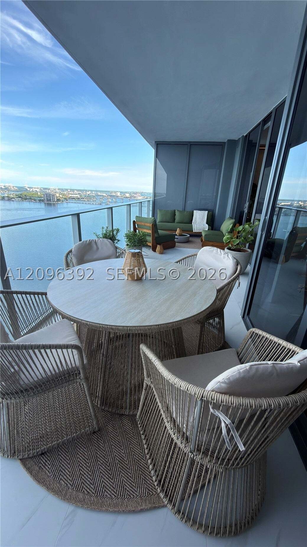 Condo in Miami, Florida, United States 3 - 18988296