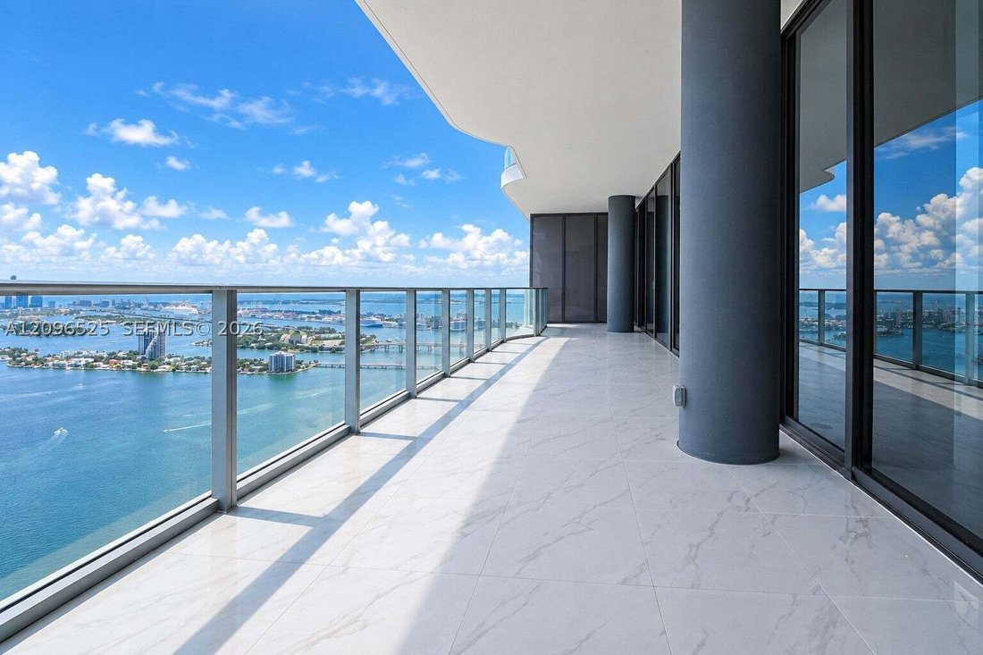 Condo in Miami, Florida, United States 1 - 18988326