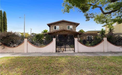 House in Santa Ana, California, United States 1
