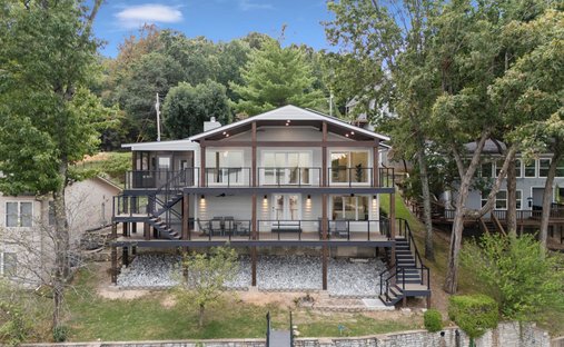 House in Grove, Oklahoma, United States 1