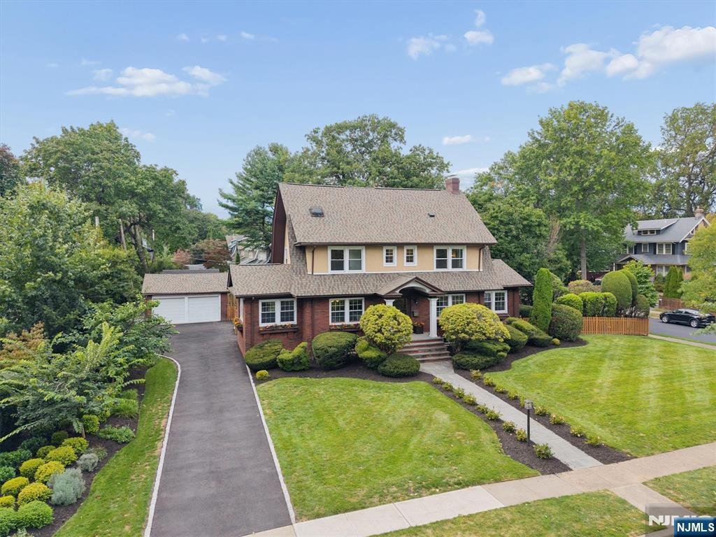 House in Glen Ridge, New Jersey, United States 2 - 18988871