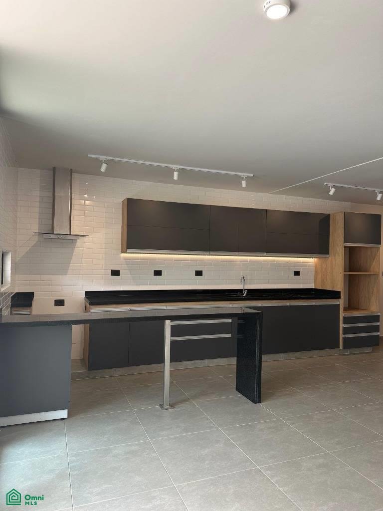 Condo in Luque, Central Department, Paraguay 4 - 17821839
