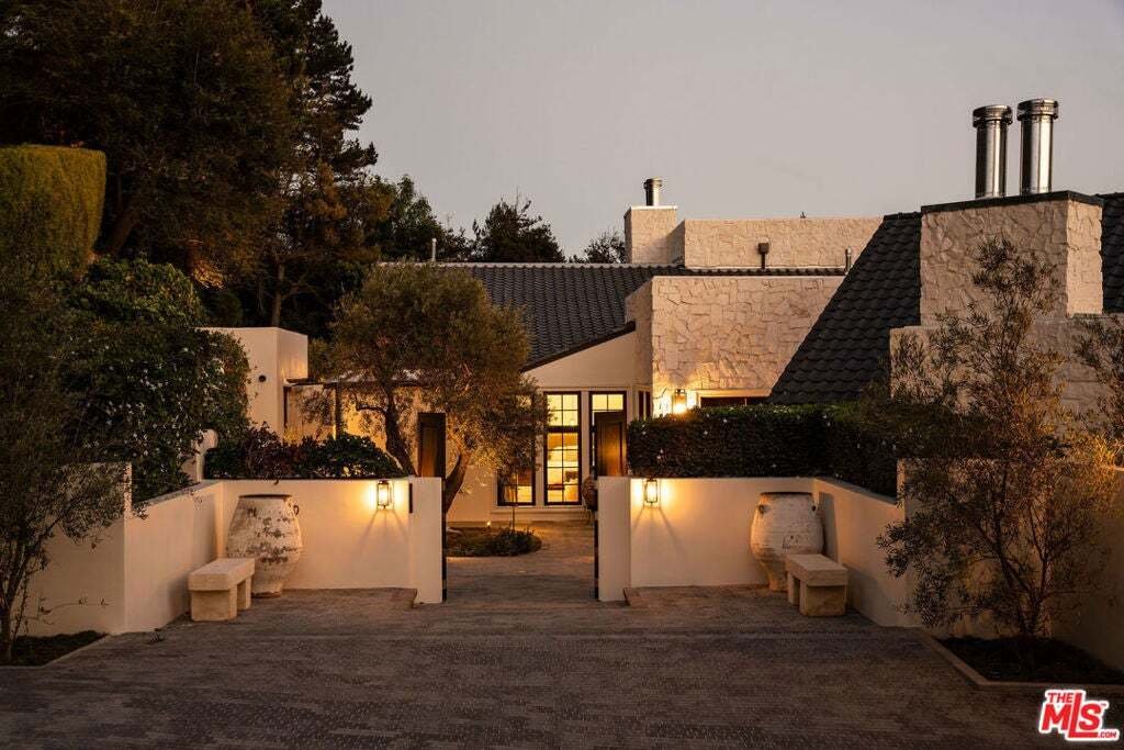 House in Los Angeles, California, United States 1 - 18988067