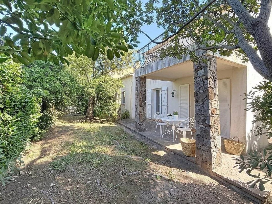 Maison à Fréjus, Provence-Alpes-Côte d'Azur, France 5 - 18804251